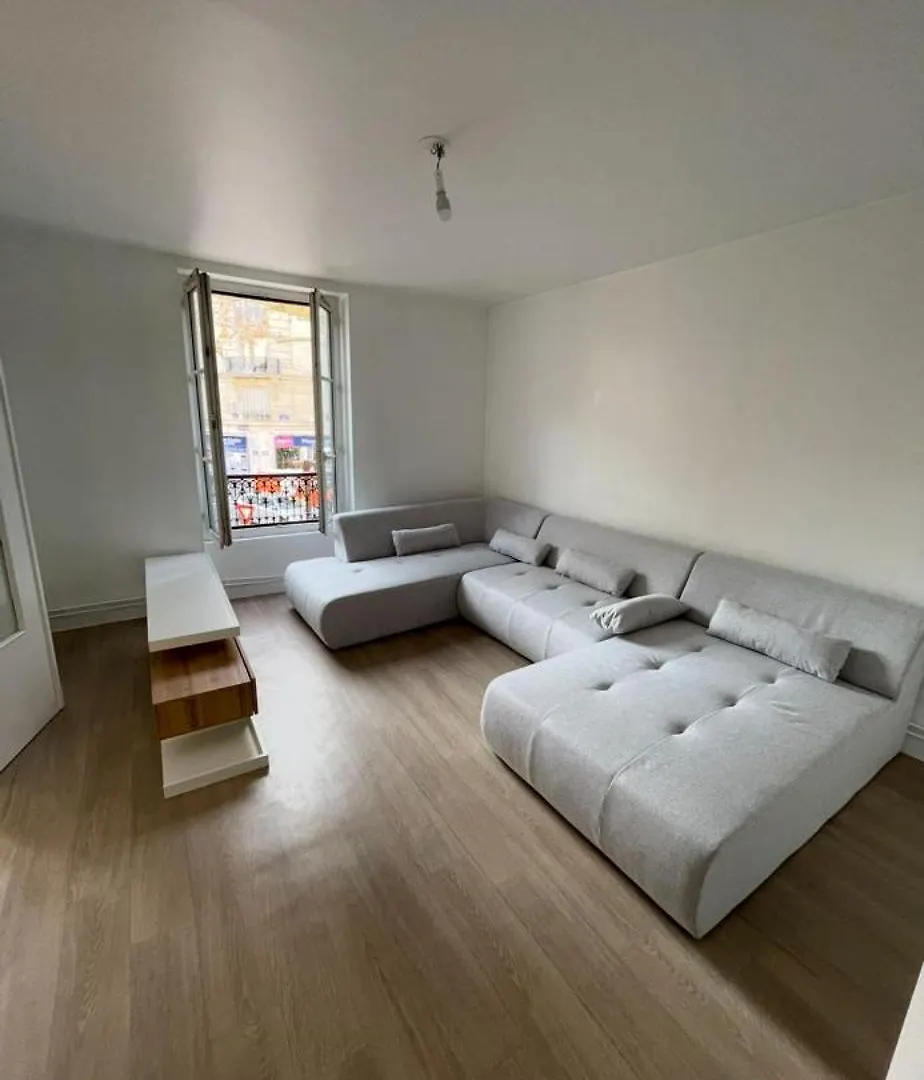 Room In Apartment - Room In Paris Gare De Lyon France